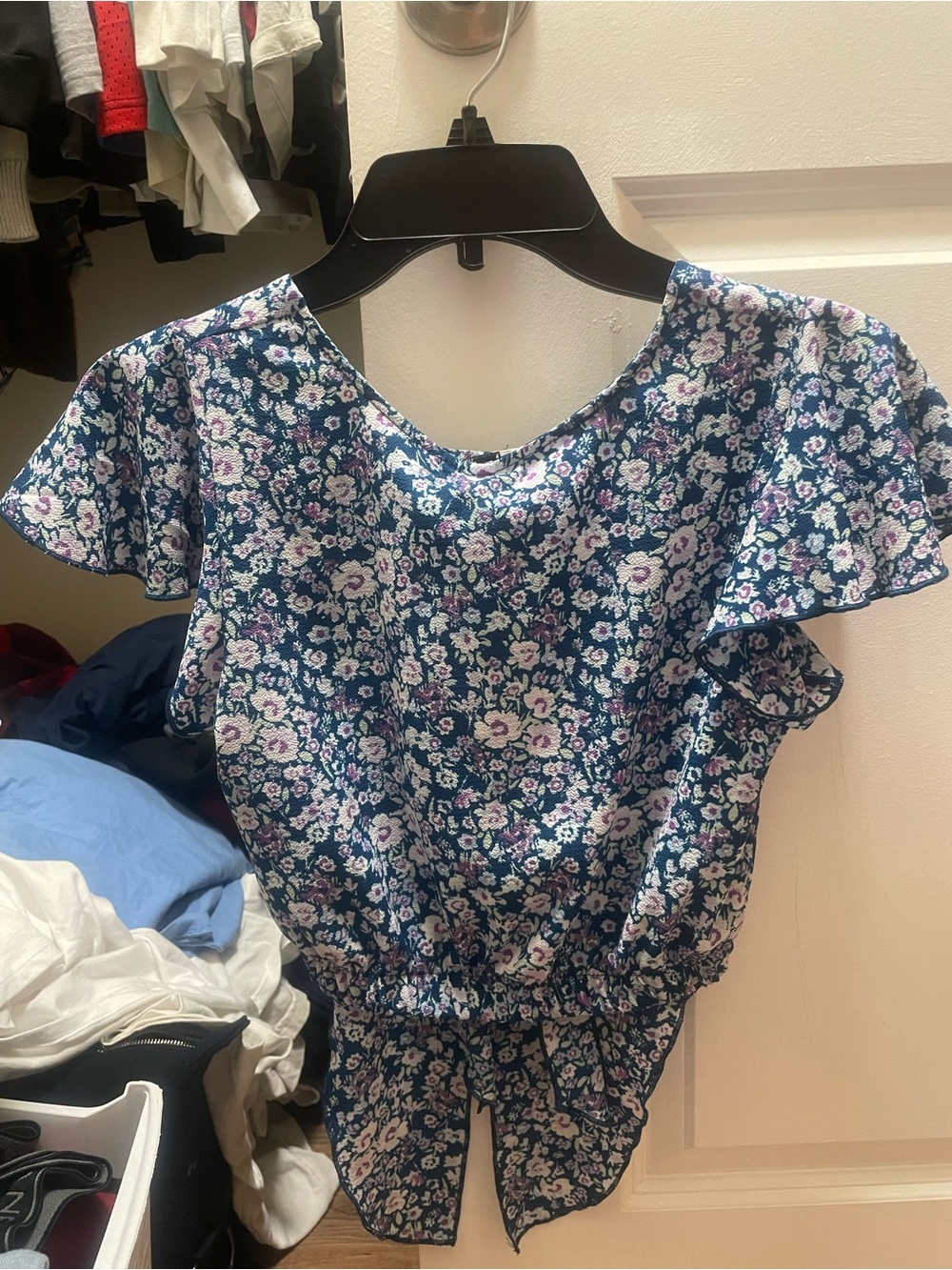 Speechless Navy Floral Tie-Front Blouse with mini skirt under short size 16 kid